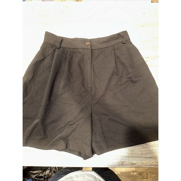 OPEN EDIT women's Shorts Size 8 black front pleats. NWOT. 16 - Picture 1 of 10